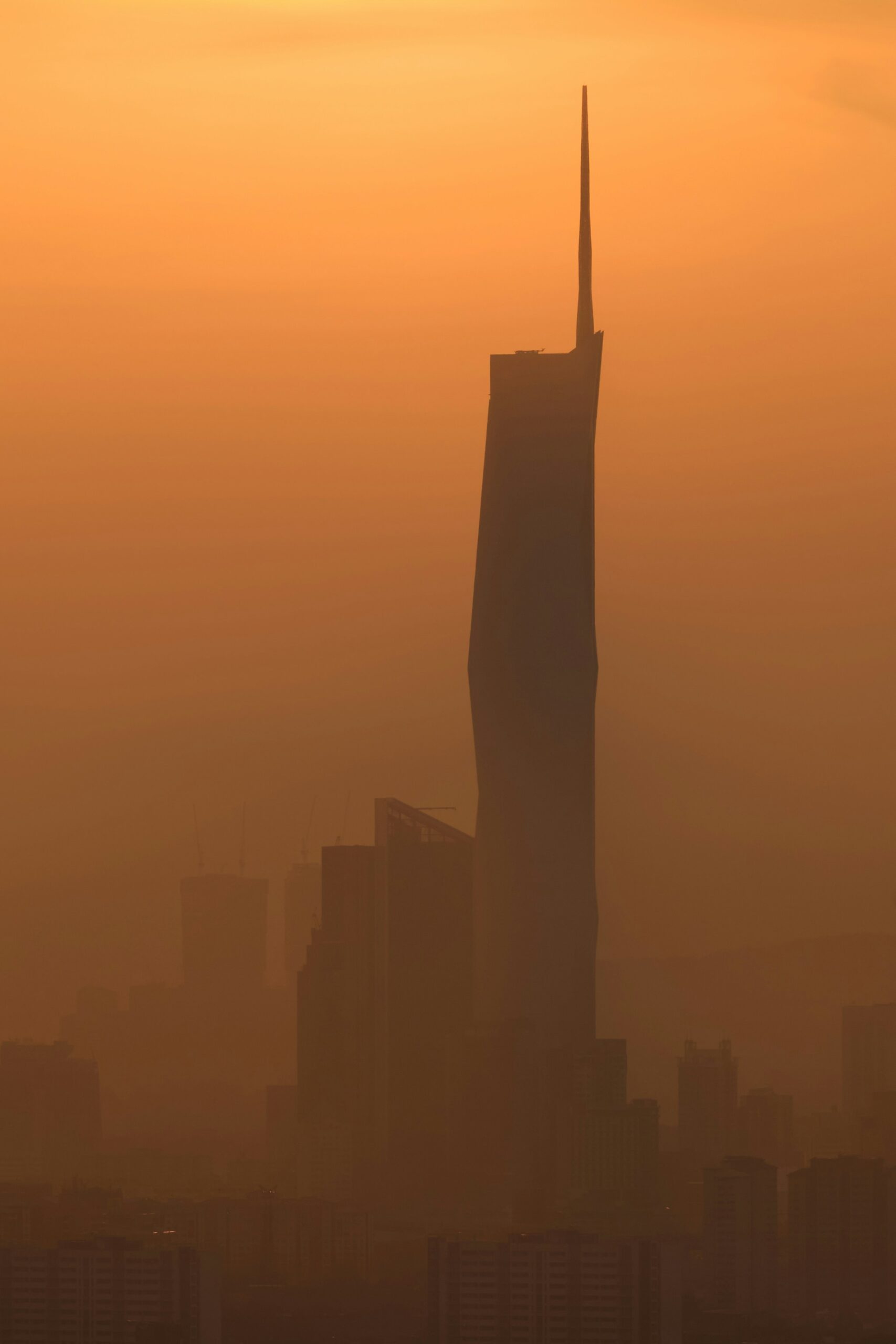 Sci-Fi Tall building in a yellow haze